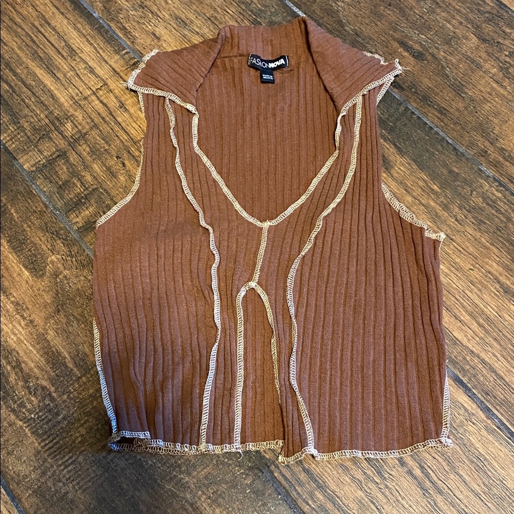 Fashion Nova Brown Ribbed Crop Top